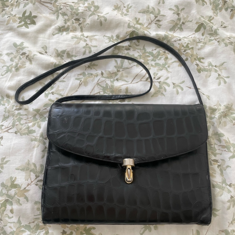 & Other Stories Black Crocodile-Embossed Crossbody Bag